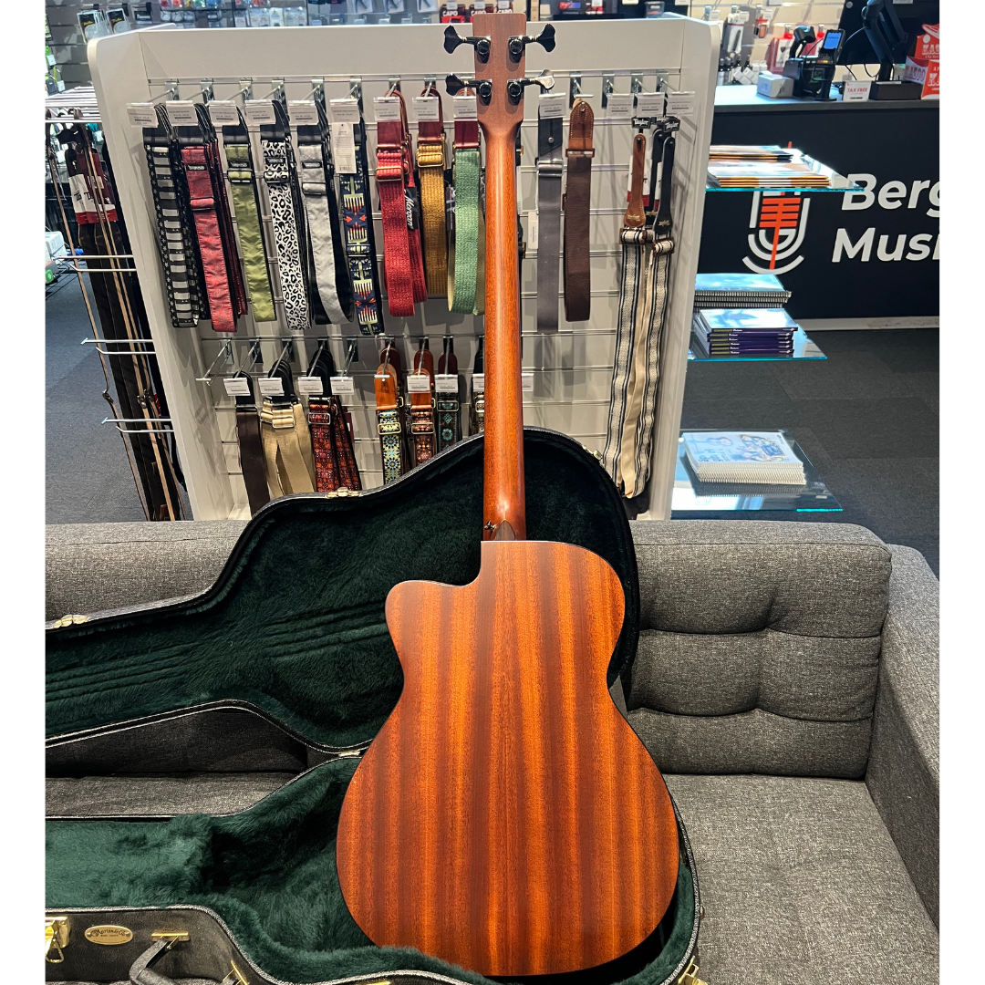 Martin BCPA4 Akustisk Bass (brukt)