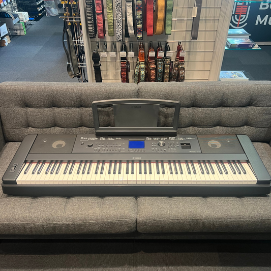 Yamaha DGX 660 (brukt)