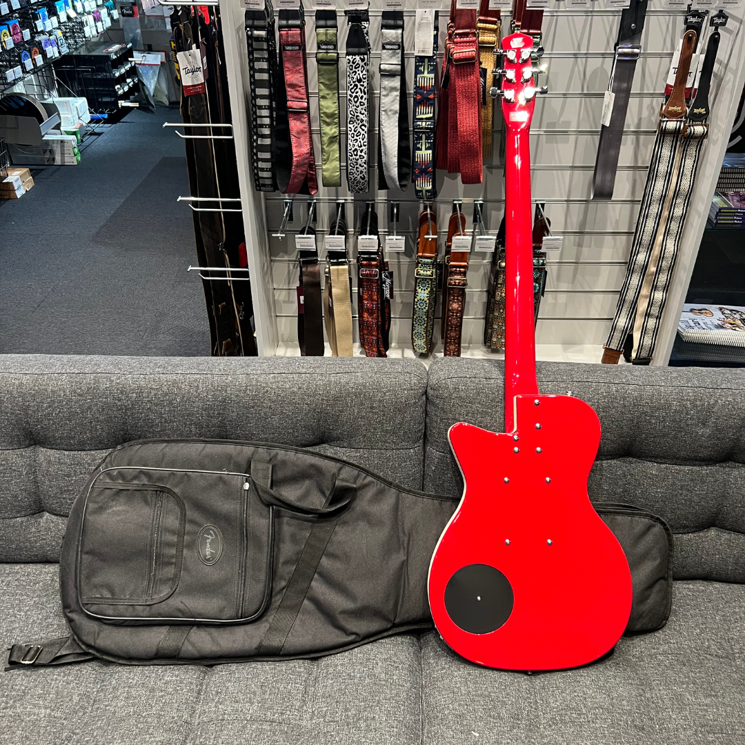 Danelectro 56 Baritone (brukt)