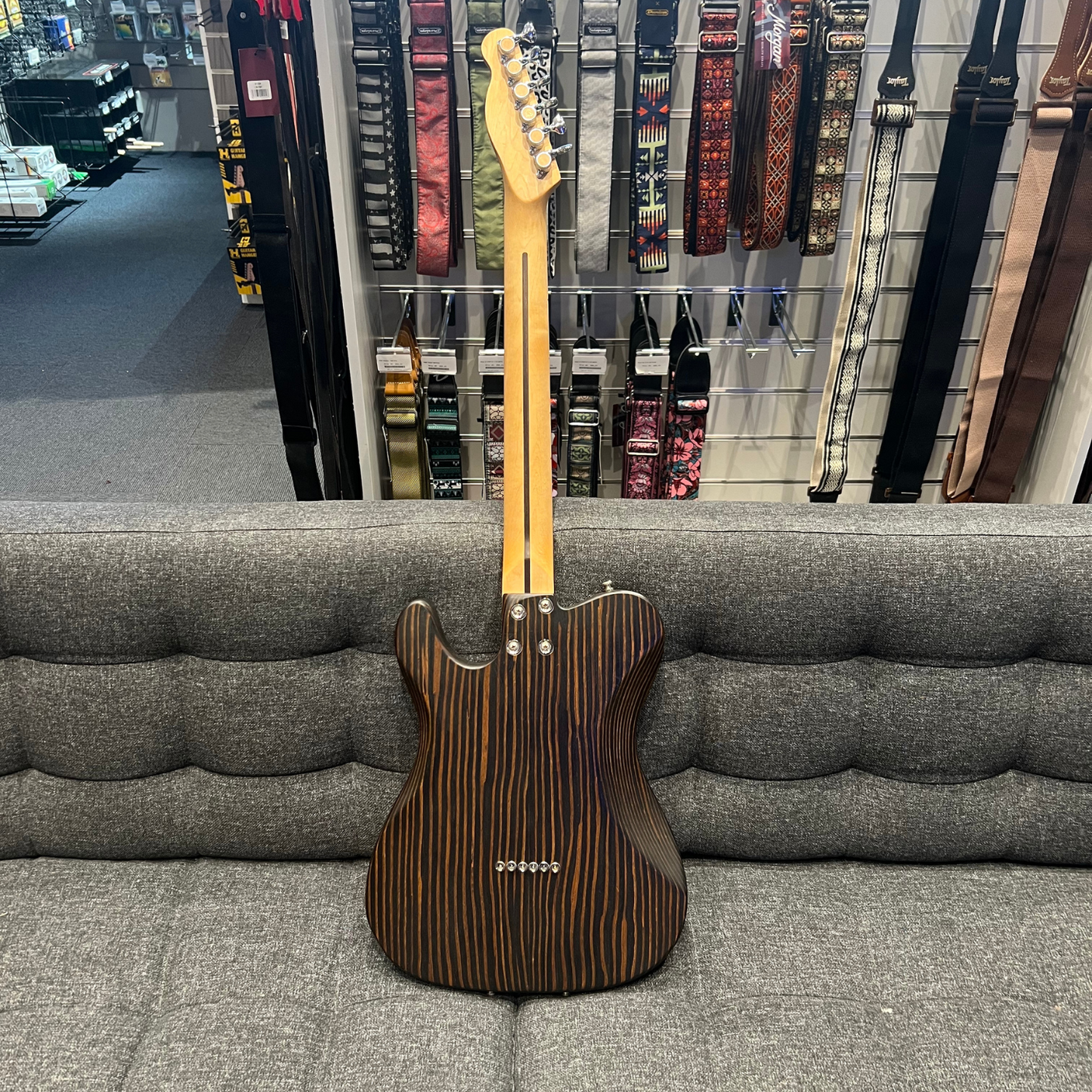Isaksen Custom Tele Zebrawood m/ Mastery bridge (brukt)