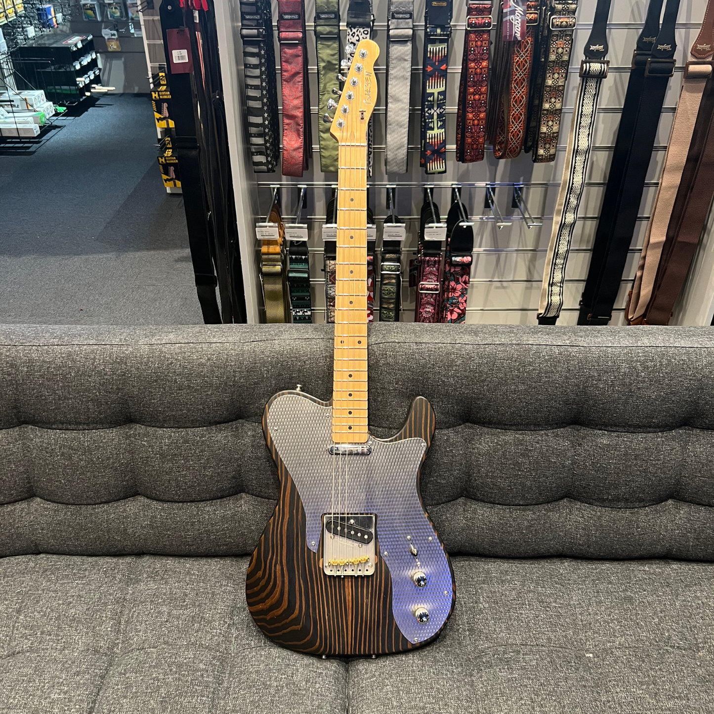 Isaksen Custom Tele Zebrawood m/ Mastery bridge (brukt)
